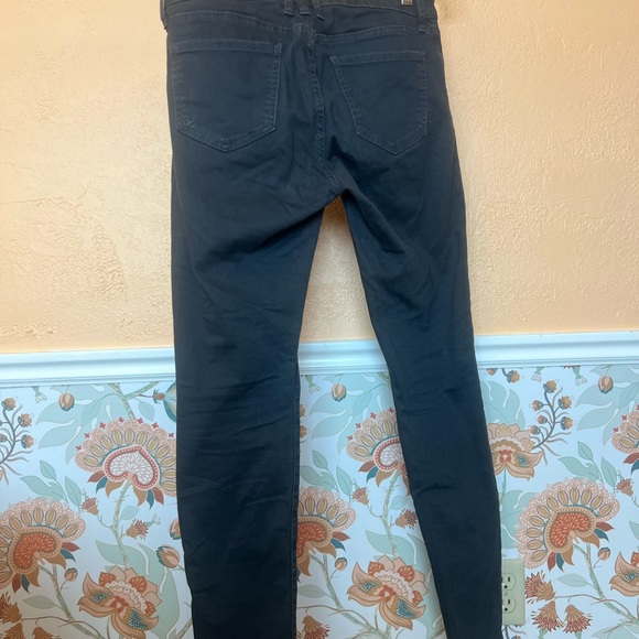 MIA Toothpick Skinny jeans. Size 6. Charcoal Gray - Picture 6 of 8